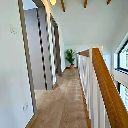 Zielona Lipka 4*
