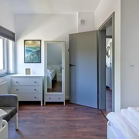 Hotel Zielona Lipka 4*