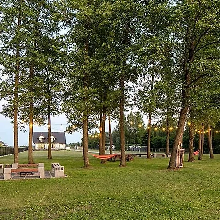 Zielona Lipka 4*
